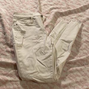 Cute white jeans